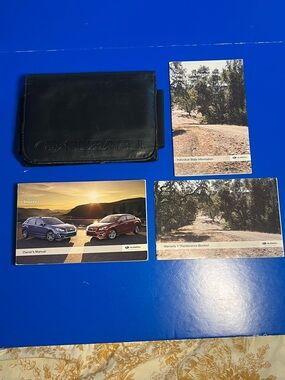 2015 Subaru Impreza Owner’s Manual Set w/ Case Warranty Booklets OEM Original